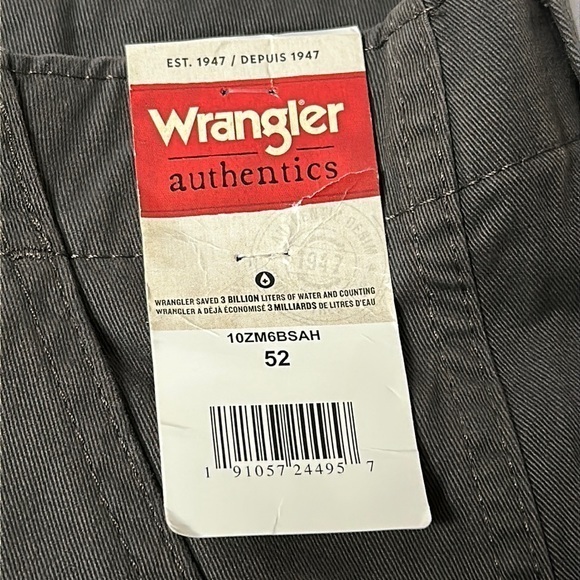 NWT men’s wrangler cargo shorts Gray‎ sz 52 (1271) - Picture 7 of 12